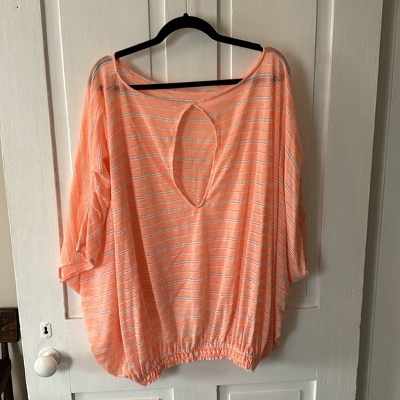 Free People - Picture 3 of 5